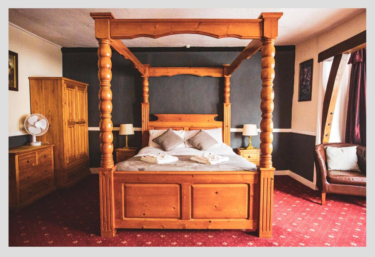 The George Hotel, Dereham Eksteriør billede